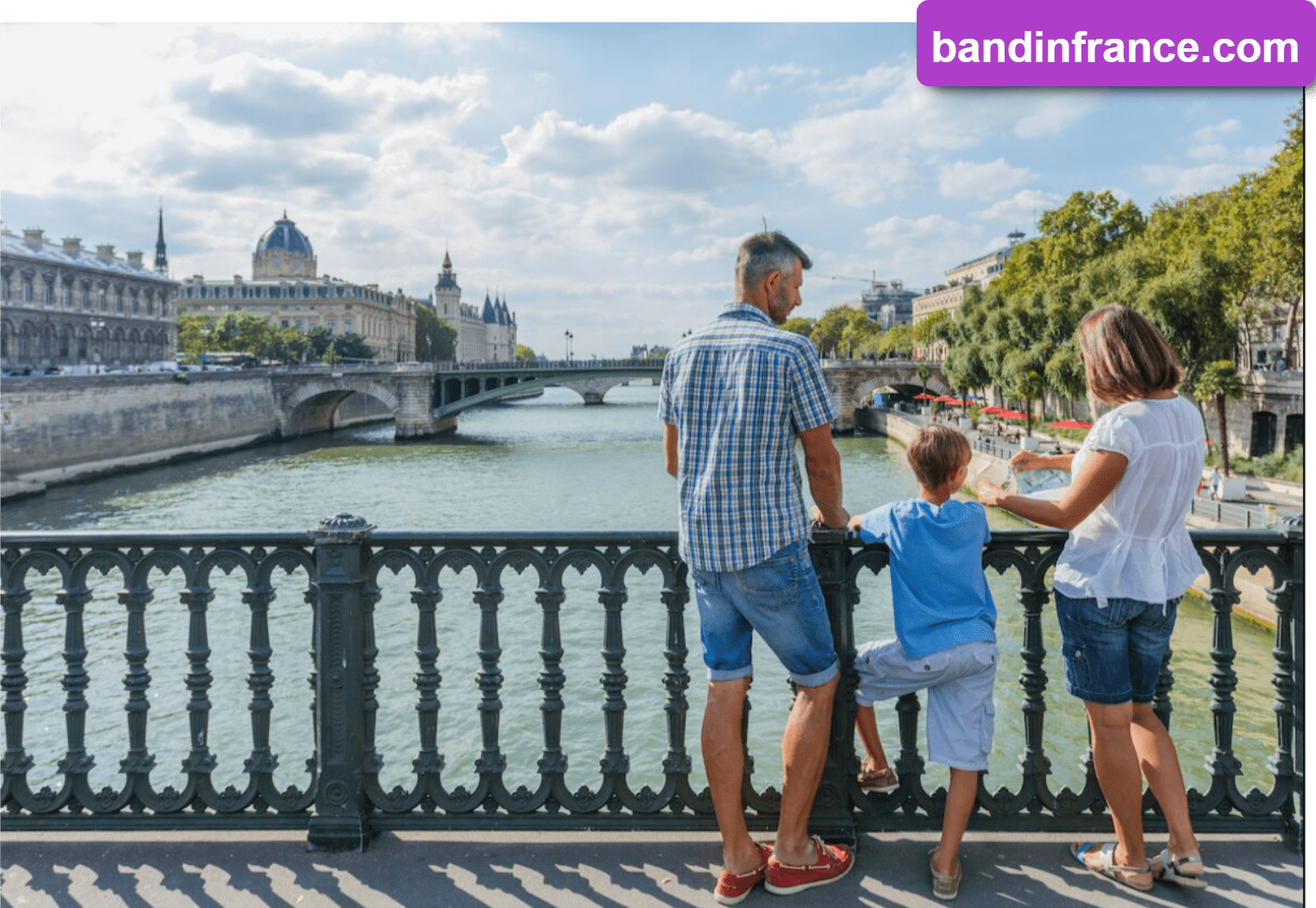 Parenting in Paris: Navigating Parenting Challenges in the French Capital